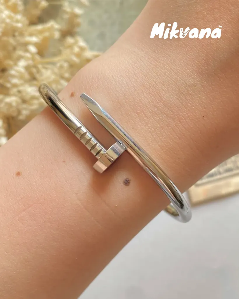 Nail Bracelet (Silver, 18)